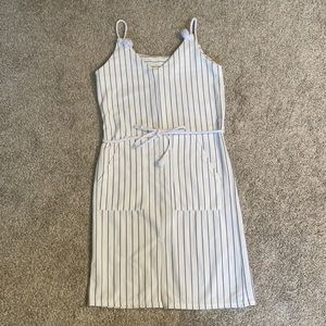 Striped Dress w/Pockets!